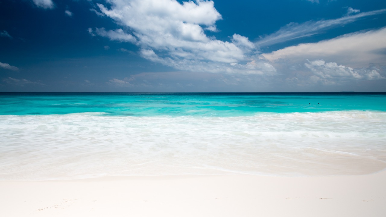 How to Minimize Your Impact in the Caribbean’s Grenadines